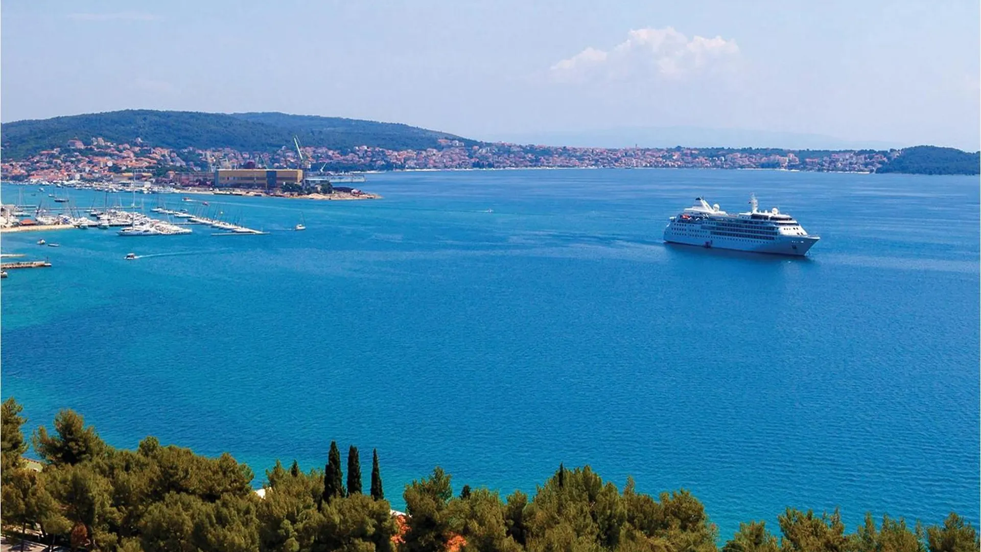 Amazing Apartment In Okrug Gornji Trogir